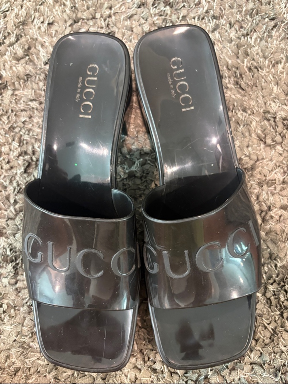 Gucci Black Patent Slide Mules with Embossed Logo - Picture 11 of 15